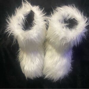 Fur White Boots